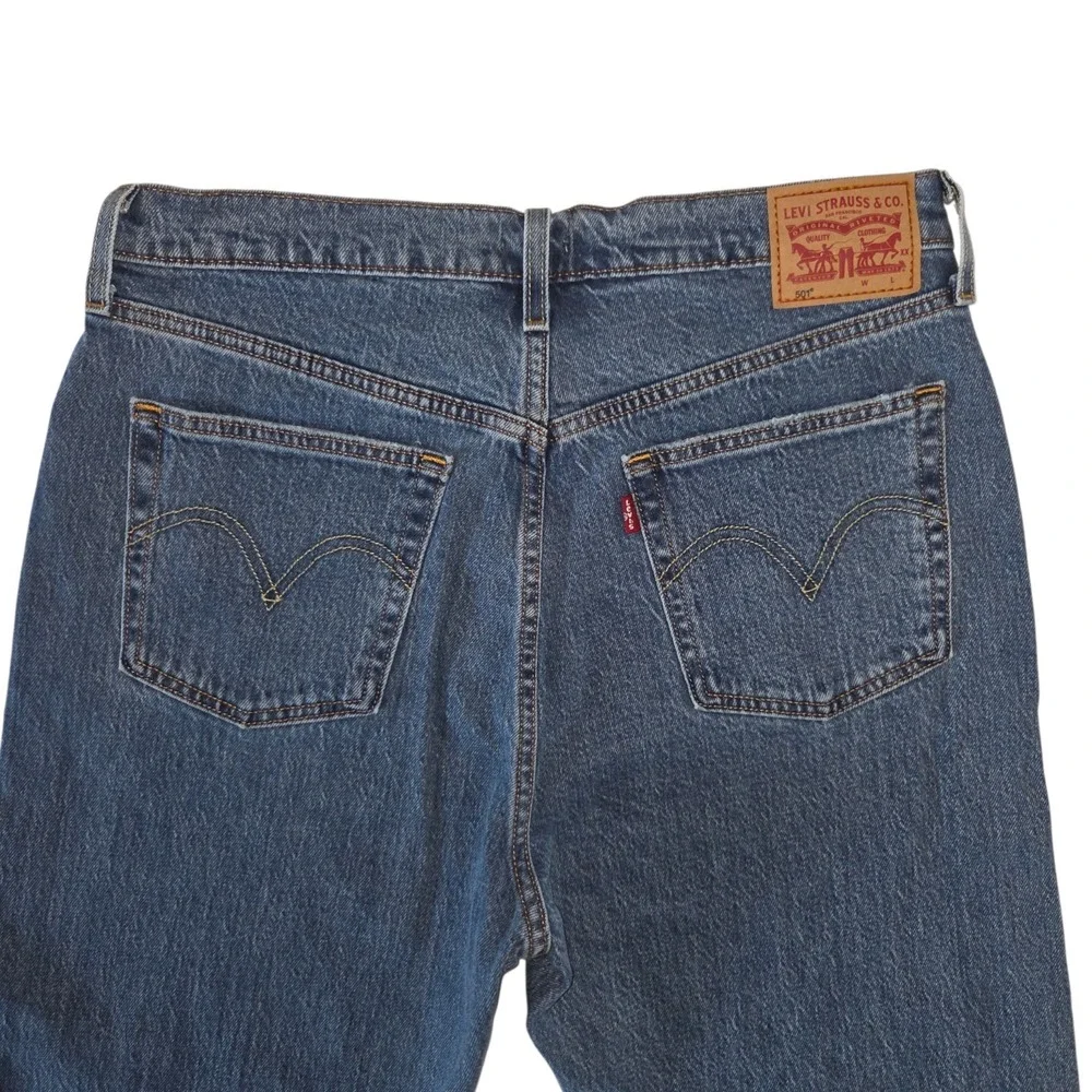 Levi's 501 Original Blue Denim Jeans Women W32 L30 High Rise Button Fly Straight